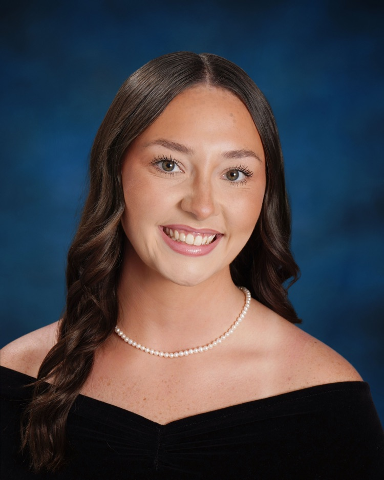 Senior portrait of Alby Farley 