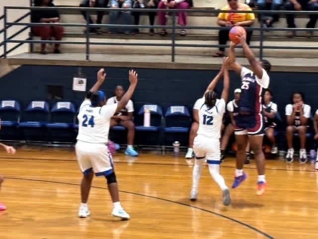 Middle school girl basektball team, girl jumpshot