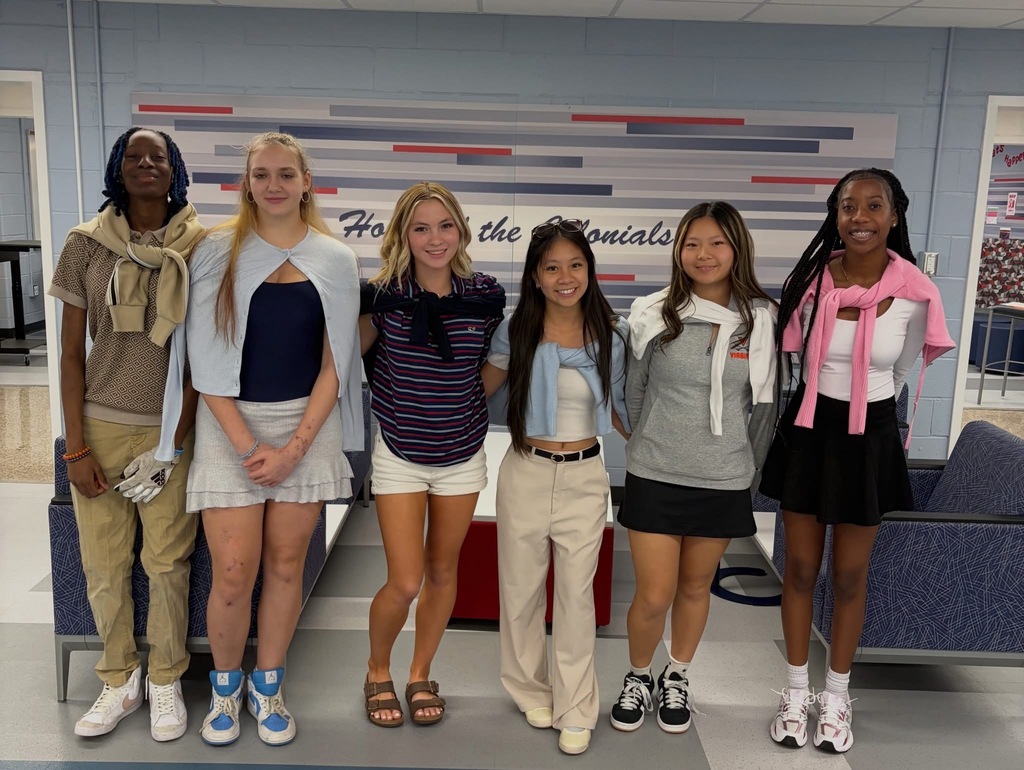 Group shot of 6 girls dressed up as country slub day
