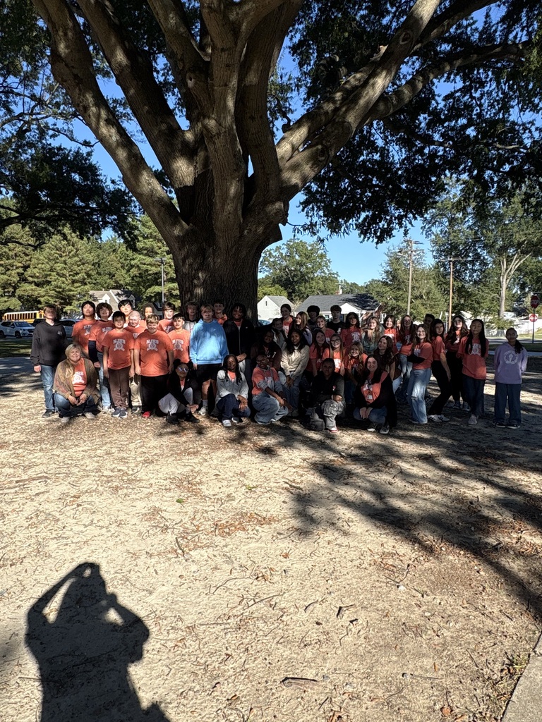 NJHS Picture #1 under the tree