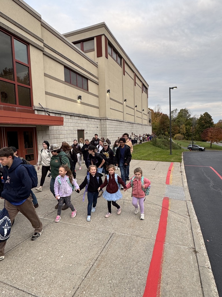 Students Walking To School!