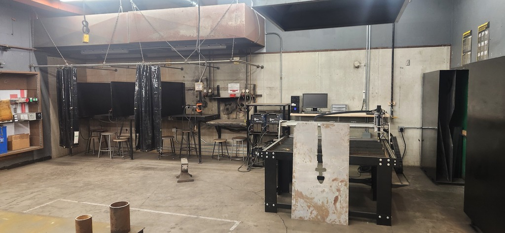 New welding booths
