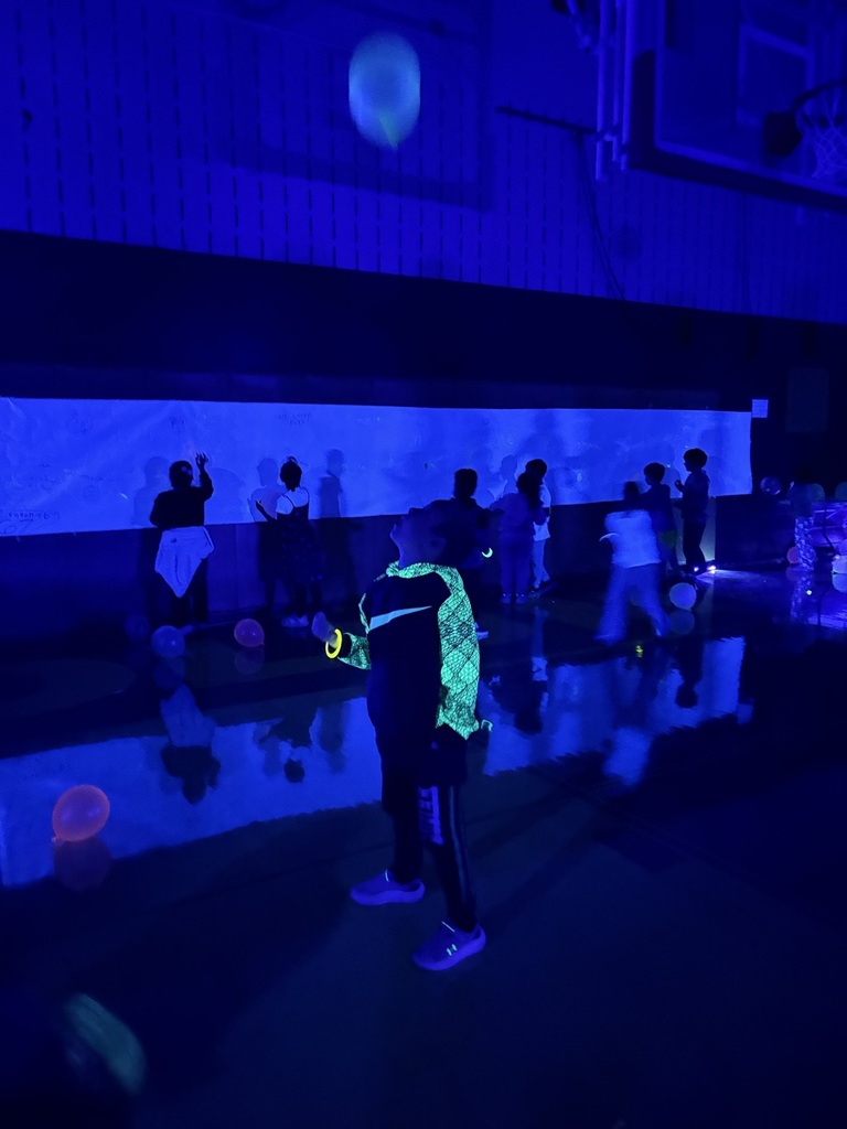 Glow Party