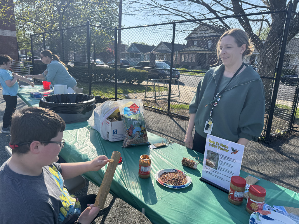 earth day, making bird feeders