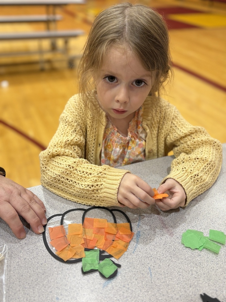 Thank you to everyone who joined us for Partnering with Park last night!  We are so grateful for our families who are ready to get involved, volunteer, and support our students! We are Park Proud! 💛