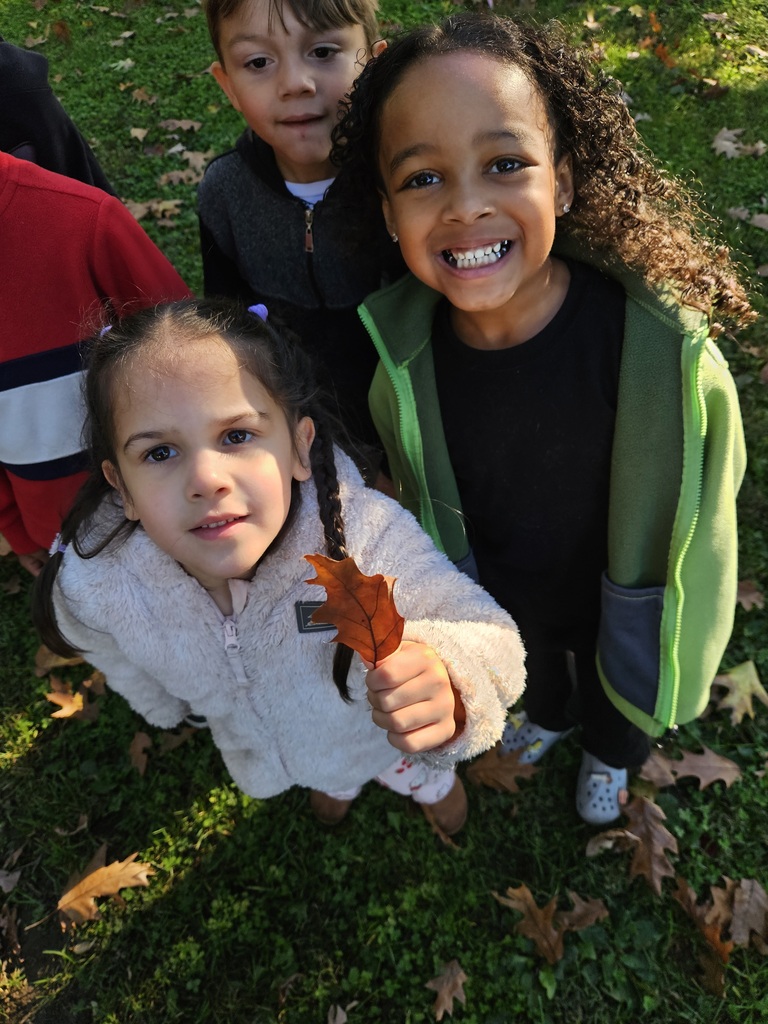 🌳 Learning Comes to Life Outdoors! 🍂  Our kindergarten students in Ms. Stockslager and Ms. Helton's classes wrapped up Module 1 of Arts & Letters with a nature walk! Students explored the outdoors using their five senses to notice the sights, sounds, smells, textures, and wonders of nature. 👀👂👃✋  What a fun way to connect classroom learning to the world around us!