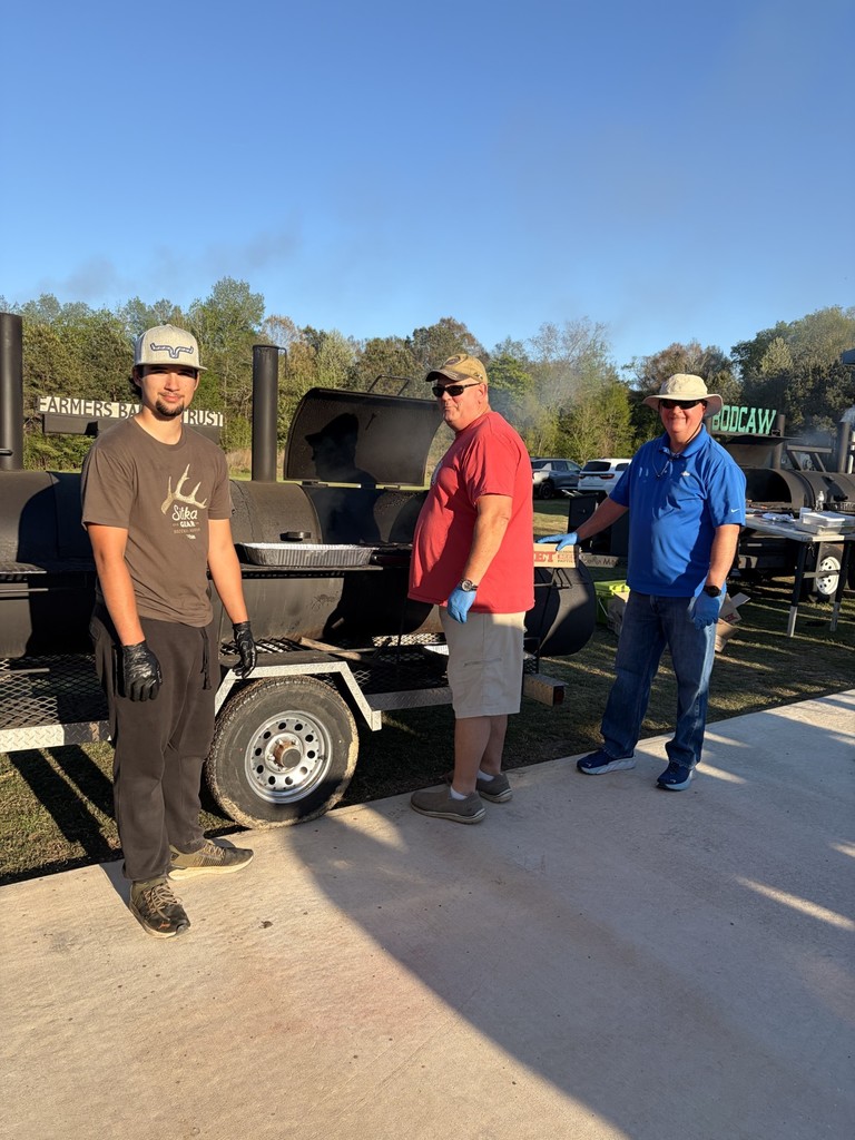 Thank you Farmers Bank & Trust for letting us barrow your grill.  Also  thanks to Senor Dads - Steve Edwards and Jarrett Triplet for helping Senior Jackson Newton grill.  