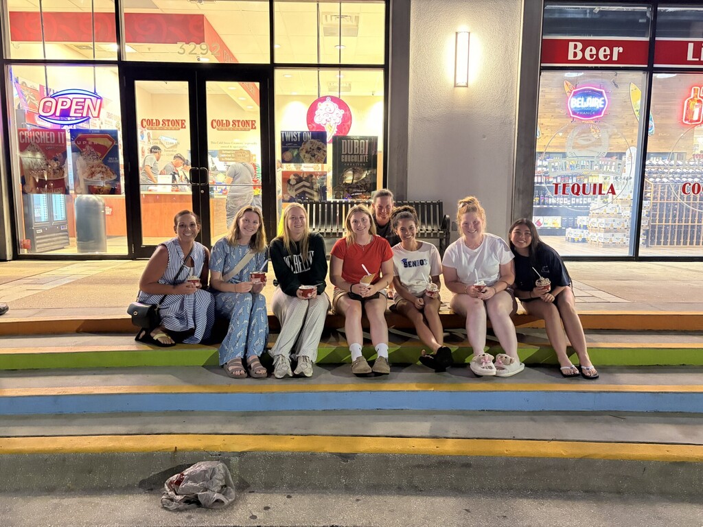 Ice Cream Girls: Izzy, Heidi, Kaleigh, Rachel, Sydney, Adley, Cydney, and Mary