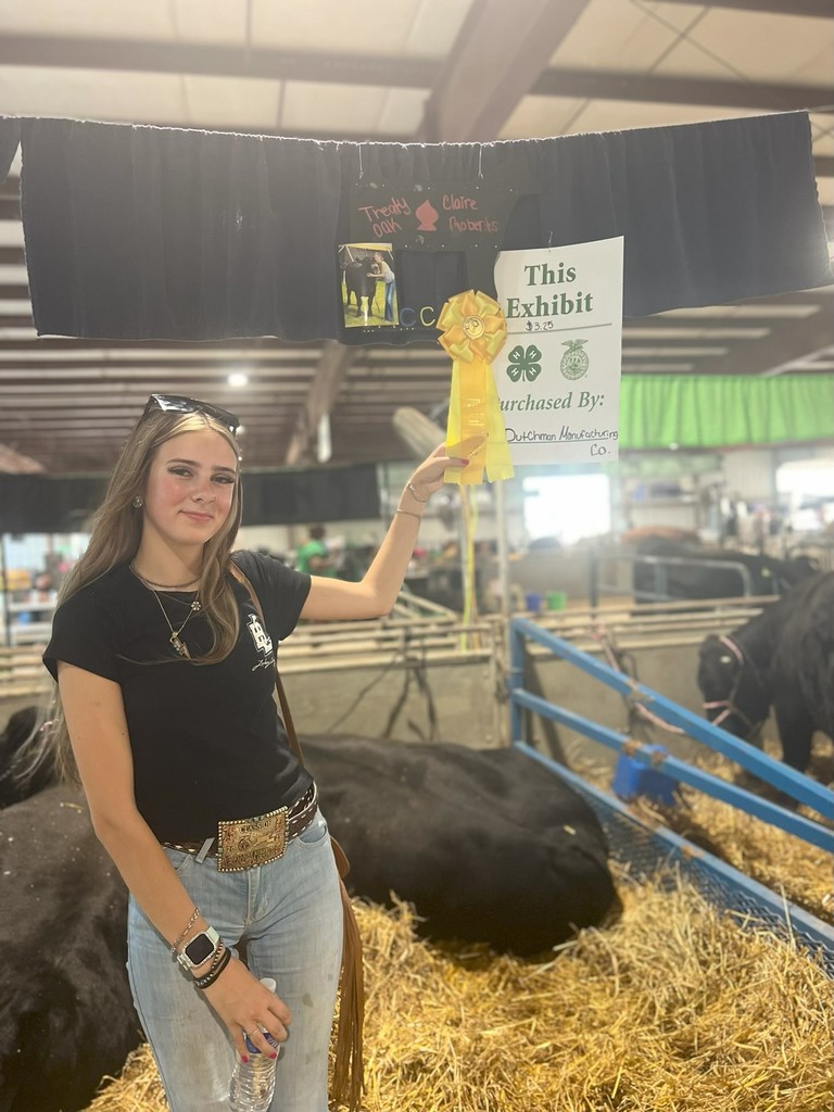Claire Roberts with her FFA steer
