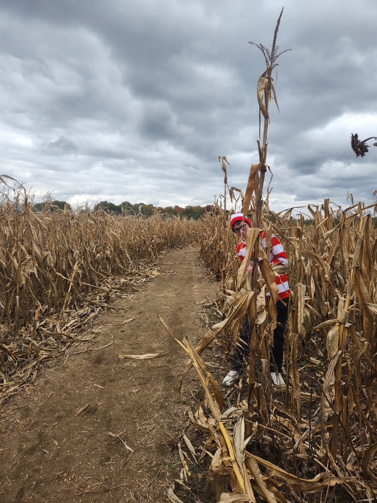 Students at Meckley's Flavor Fruit Farms