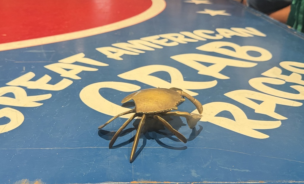 Photo of metal Golden Crab