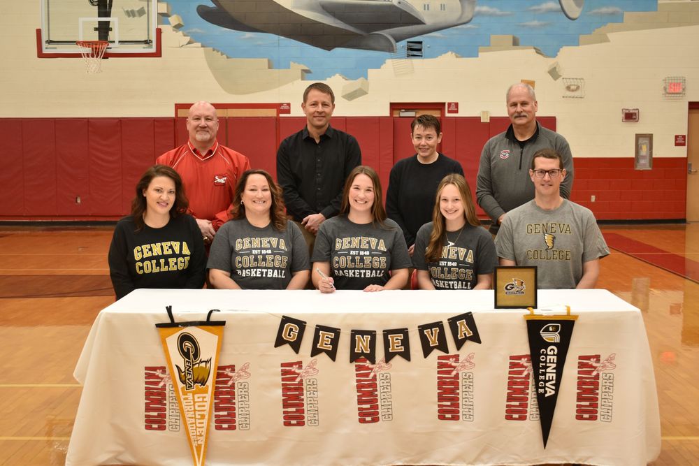 Averi Signing
