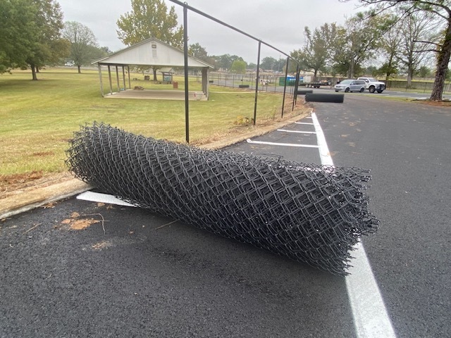 New fencing at Hunt Intermediate