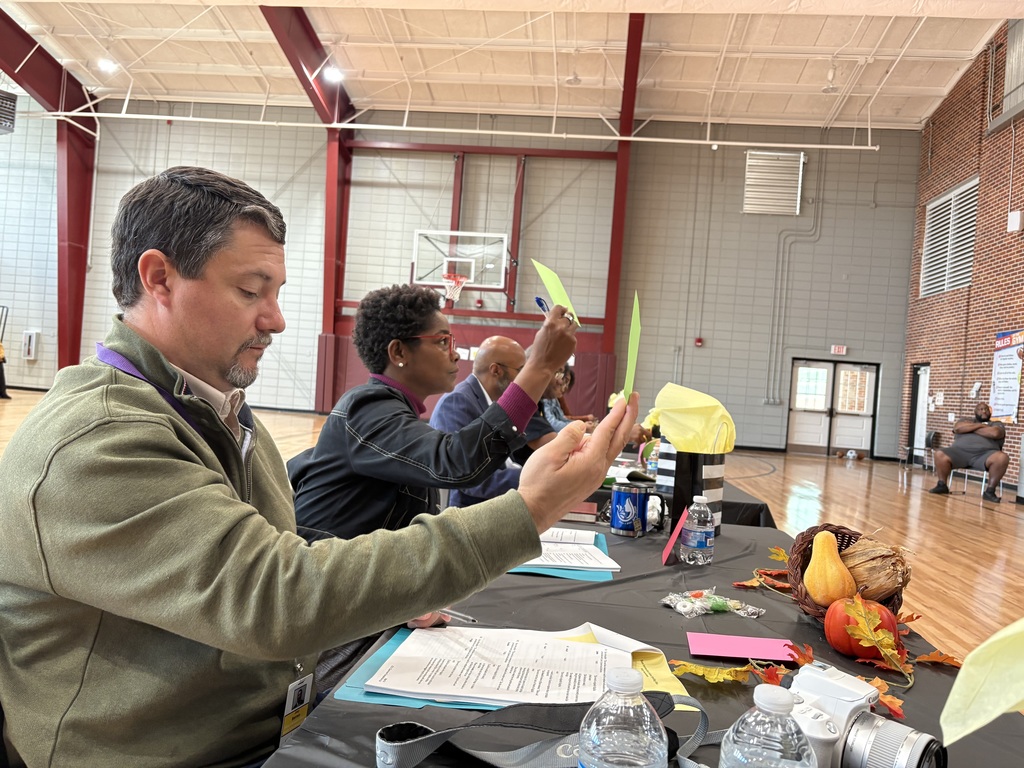 Hunt Spelling Bee judges