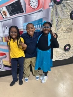 Sale Elementary students are rewarded with a sock hop.