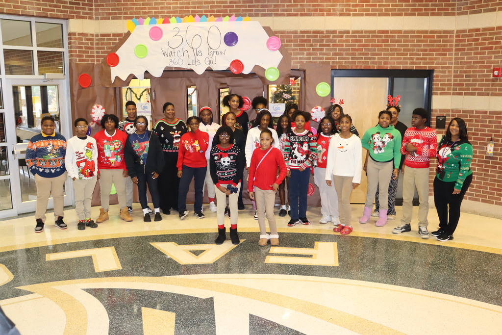 CMS students wear Christmas sweaters.
