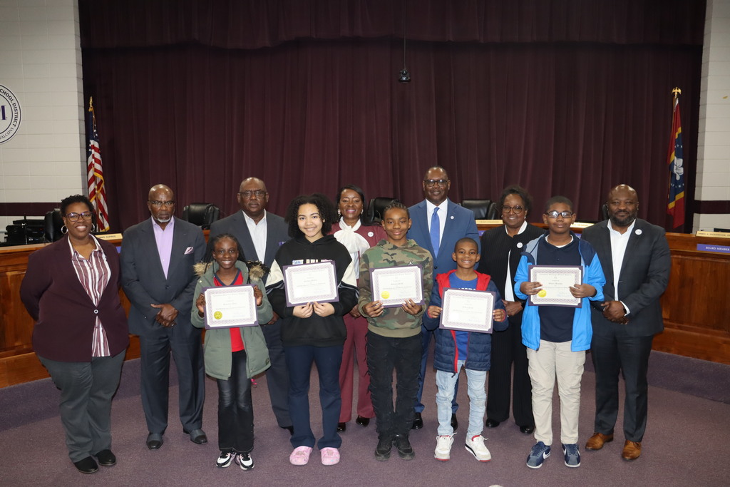 Hunt Intermediate students were recognized for their work at an MSMS Math competition. 
