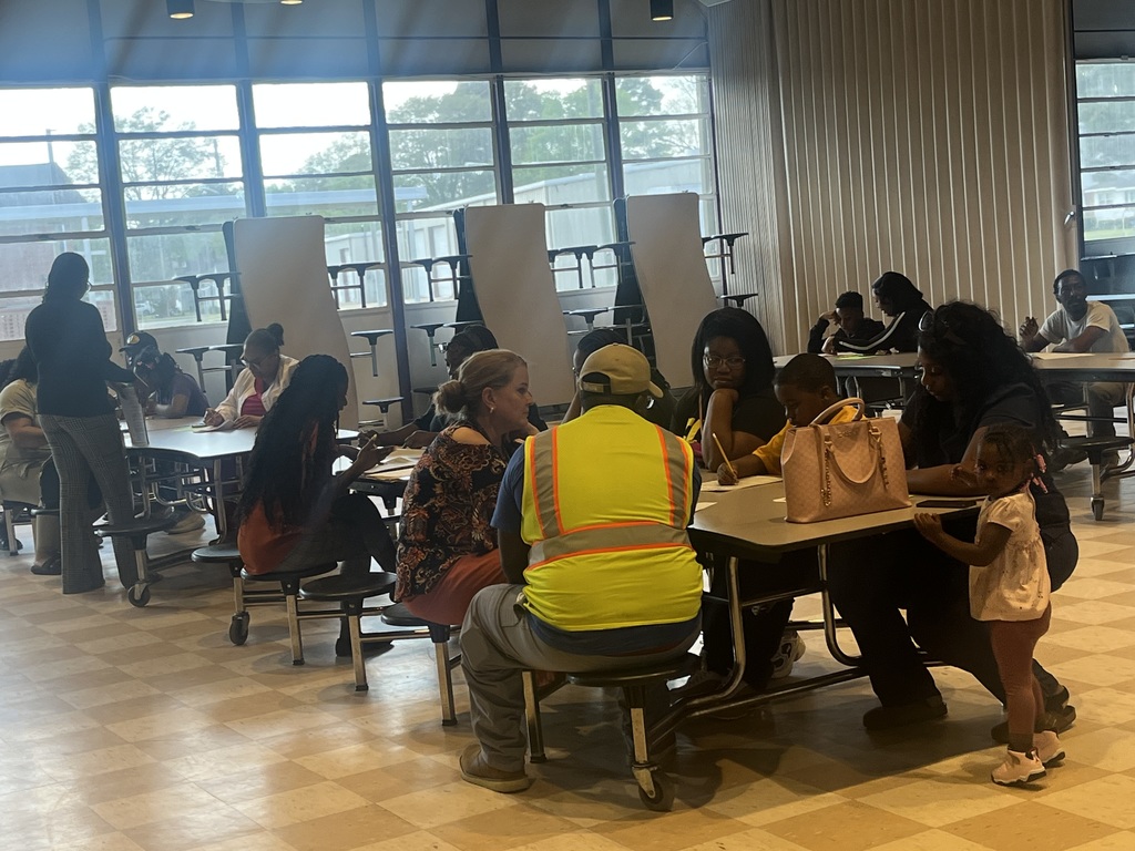 Parents attend Fairview Elementary's MAAP meetings.