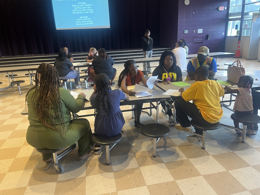 Parents learn about MAAP at Fairview Elementary.