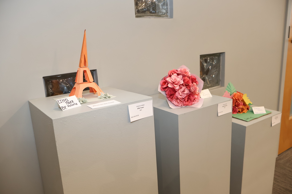 CMSD students showcase artwork at the Columbus Arts Council. 