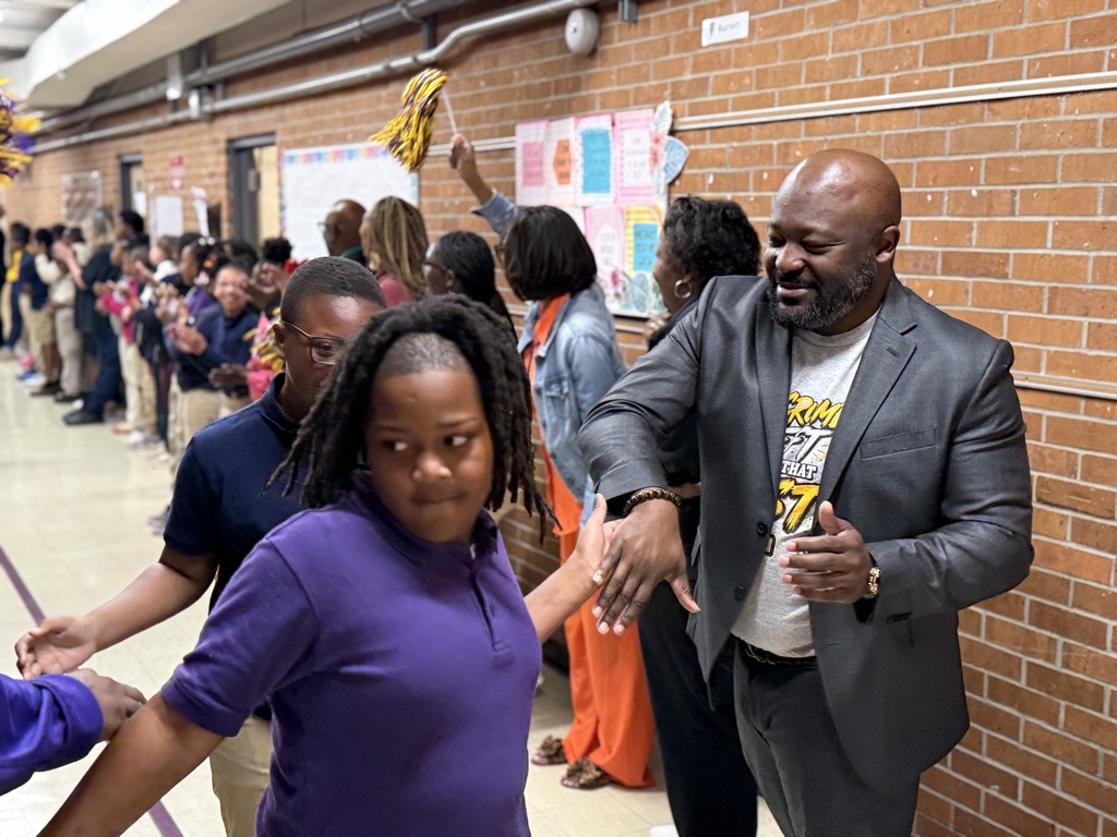 The "No Crumbs" tour rolled into Sale Elementary on Tuesday to cheer on the 4th graders that have started state testing. 