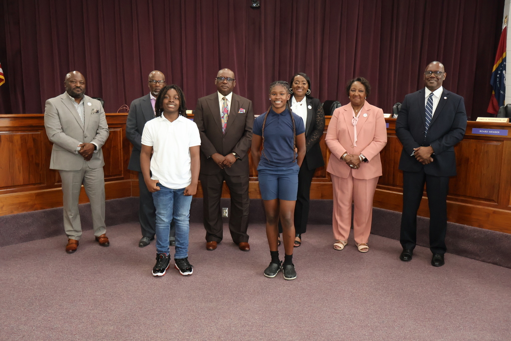 Hunt Intermediate School Presidential AI state champions. 