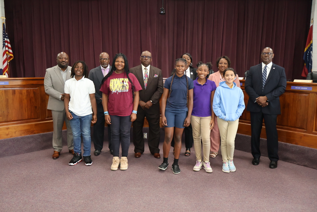 Hunt Intermediate School Presidential AI participants. 