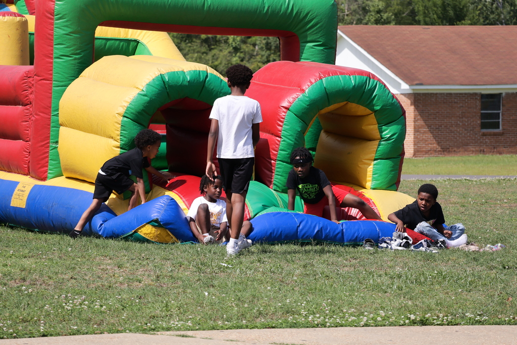 Kids play at the "Meet the Coach" event at CHS.