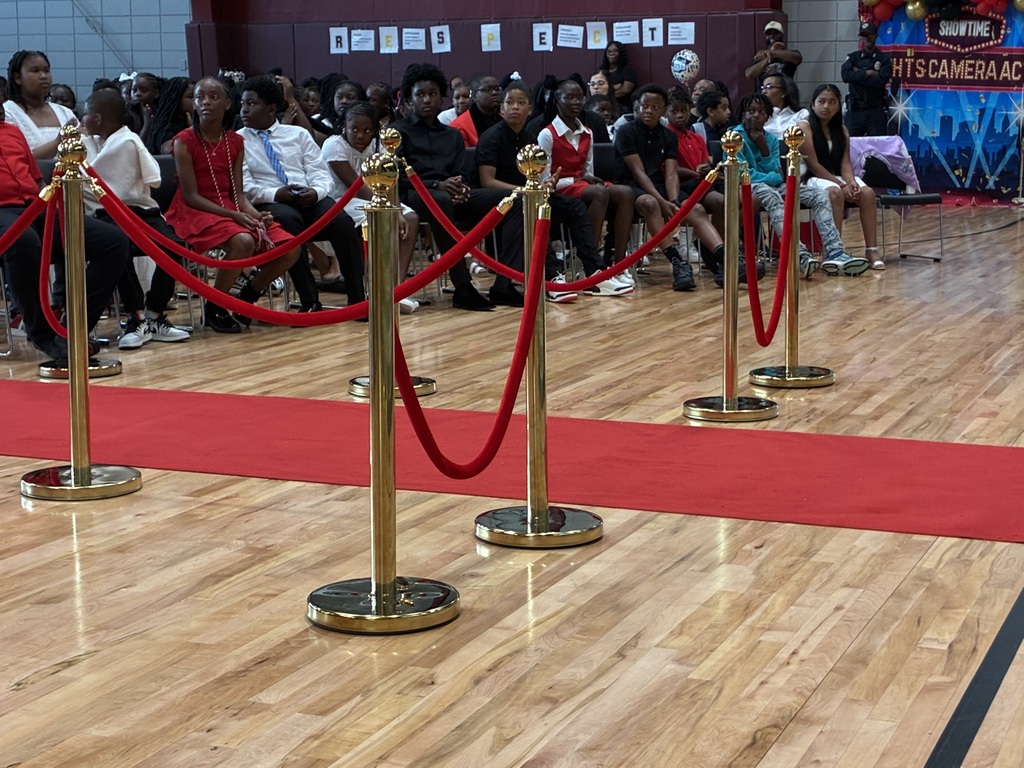 Hunt Intermediate School hosted its 5th grade awards ceremony on Tuesday morning.