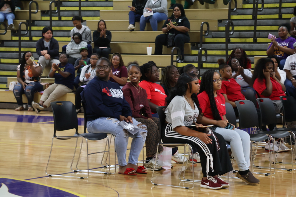 Columbus High School hosted Academic Signing Day for seniors on Tuesday morning.  Congratulations, students! 