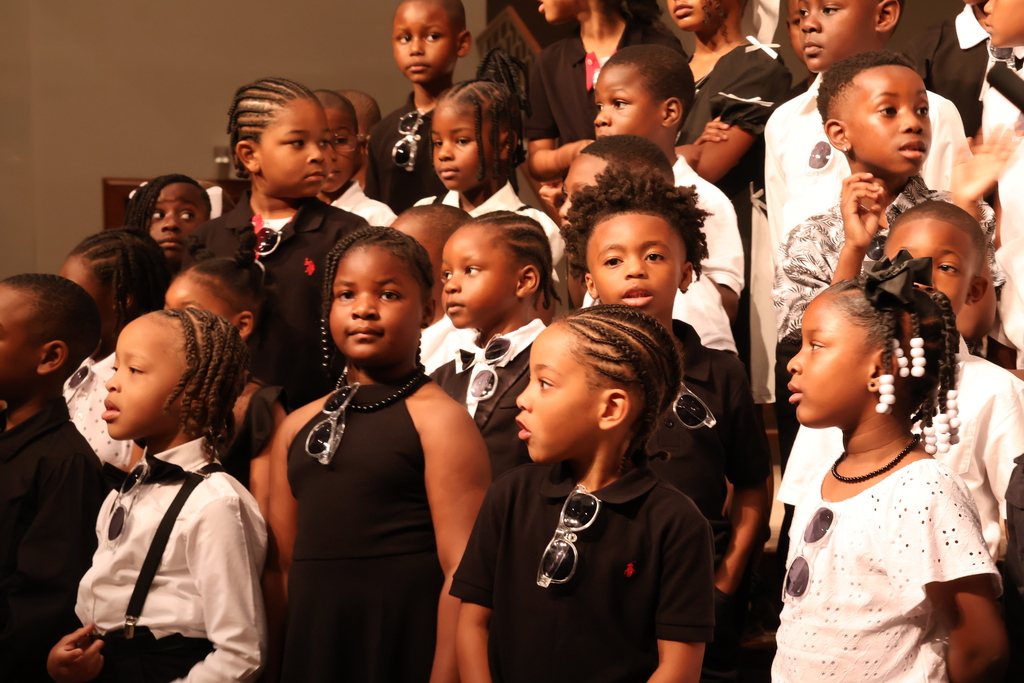 Stokes-Beard Elementary Kindergartners celebrated the end of the school year with a performance in front of family and friends. 