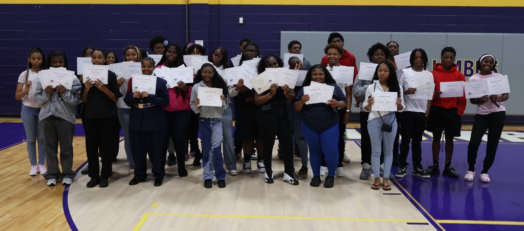 Columbus High recognized 9th graders for their academic achievements this year. 