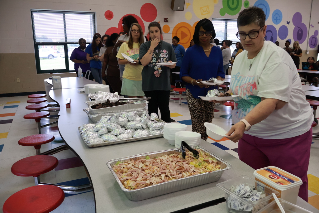 Stokes-Beard Elementary teachers and staff enjoy an end-of-the-year lunch. 