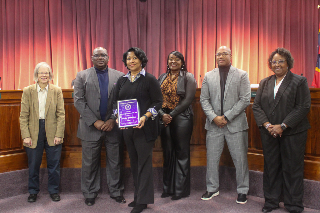 Board congratulates the administrator of the year