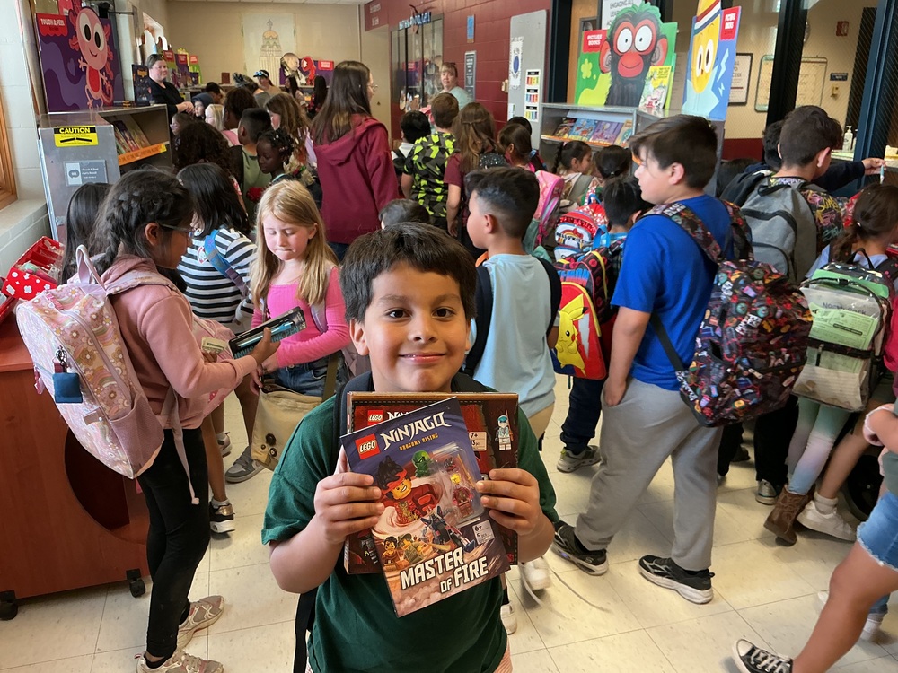 Children at book fair