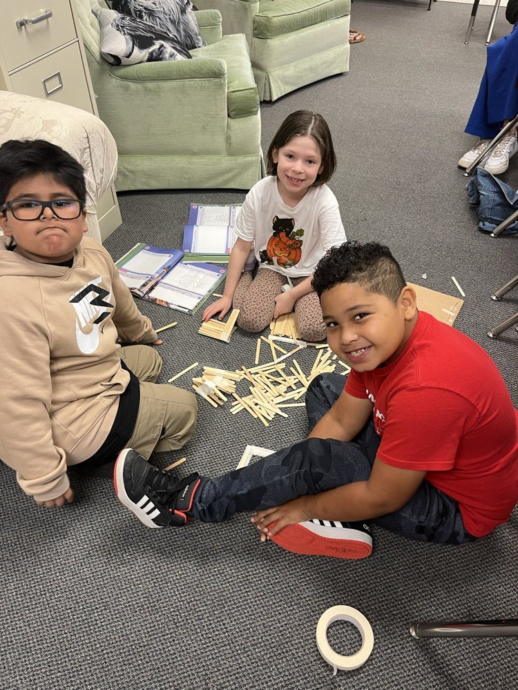 Material: popsicle sticks