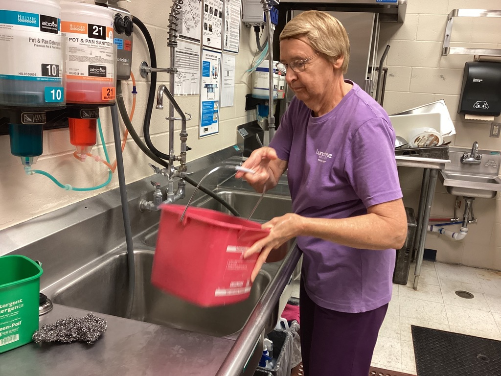 Mrs. Hash in the kitchen