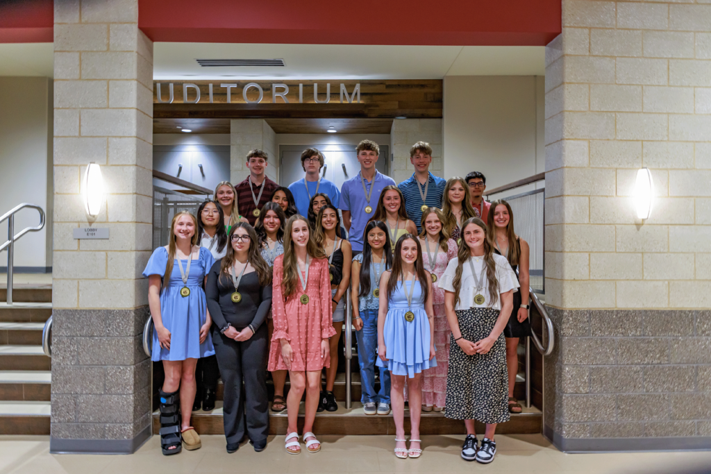 Sophomore class Top 10%.  21 students pictured