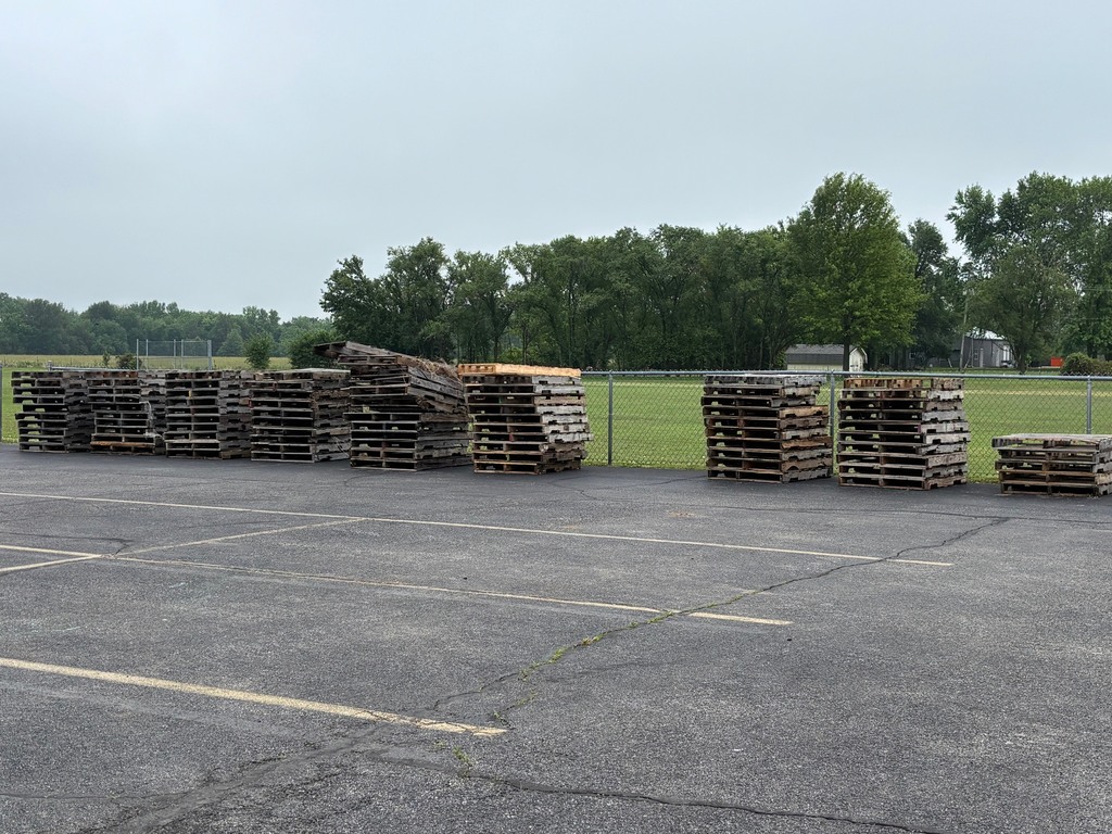 FREE Pallets