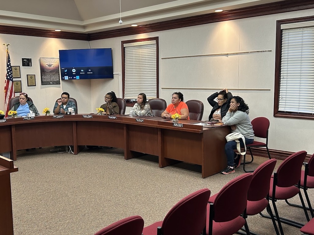 CCSD 168 1st Superintendent Coffee Chat with Dr. Donna Leak .