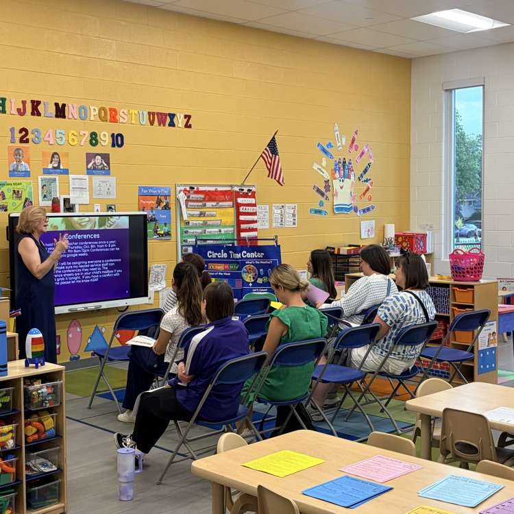 families attending curriculum night