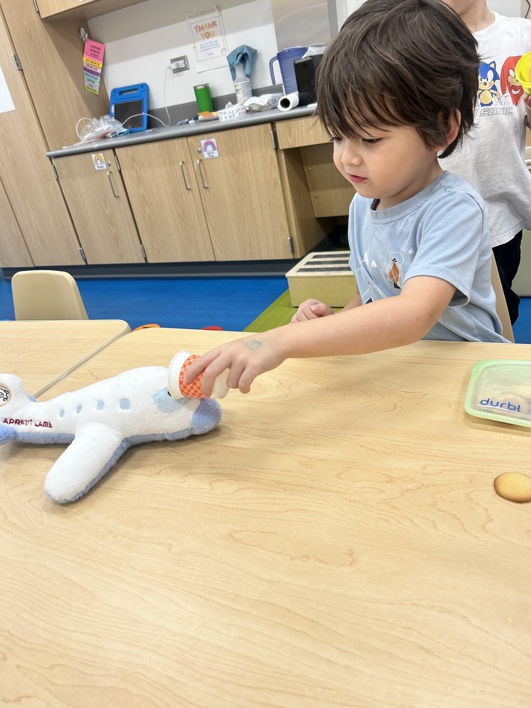 Jefferson the Jet SOARs at school