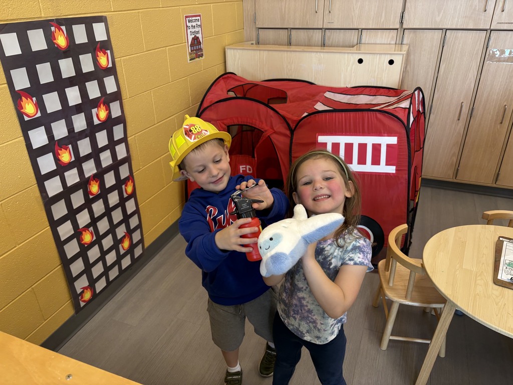 Jefferson the Jet SOARs at school