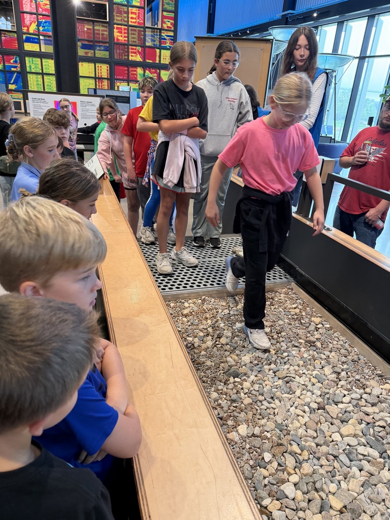 Kids at exhibit