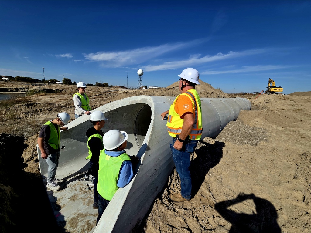 Students on job site