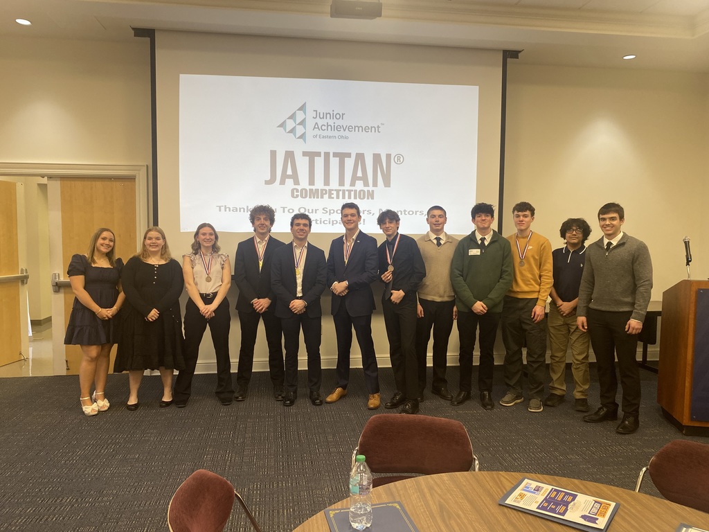 CHS students who participated in the Titan Business Challenge