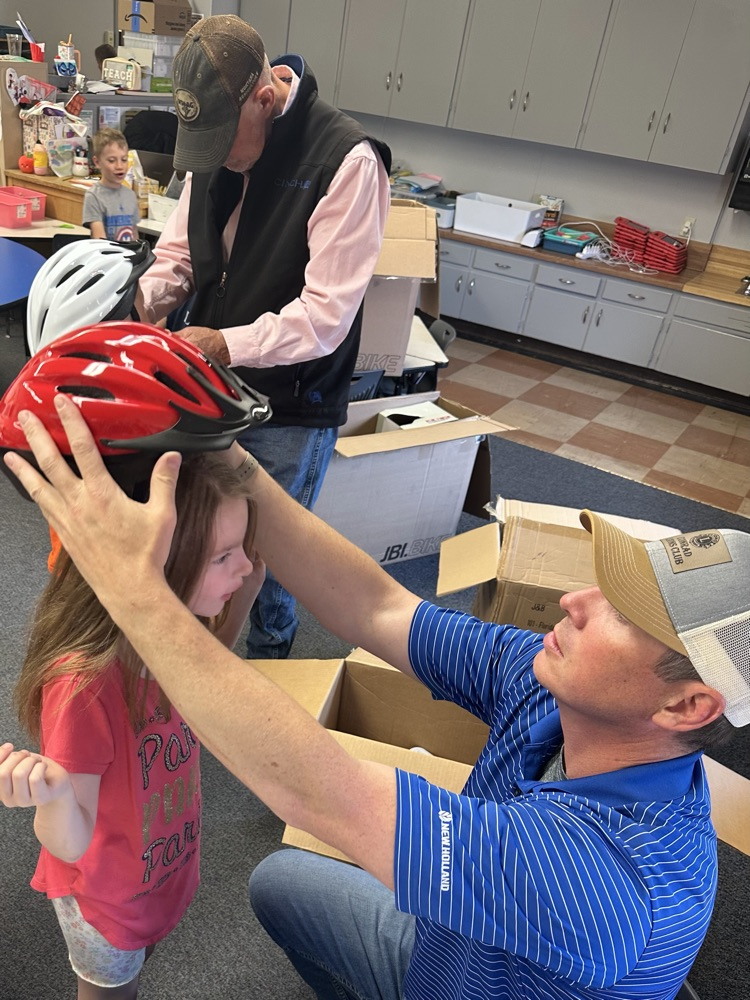fitting helmets 