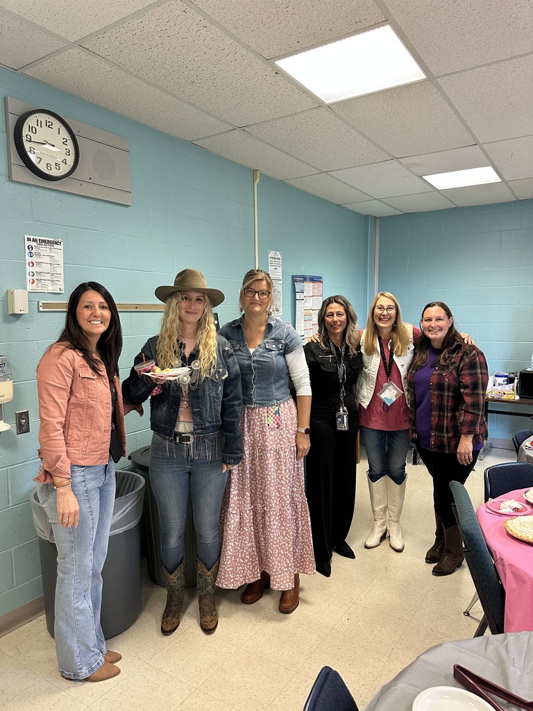 Dolly Parton Day 1