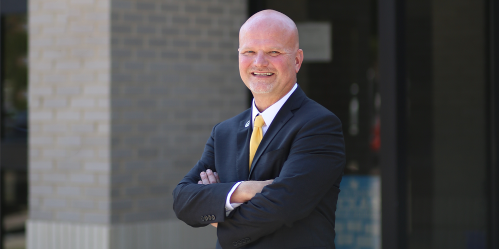 Dr. David Vinson