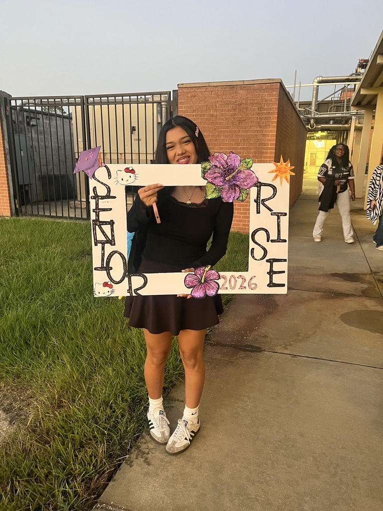 Senior Sunrise 